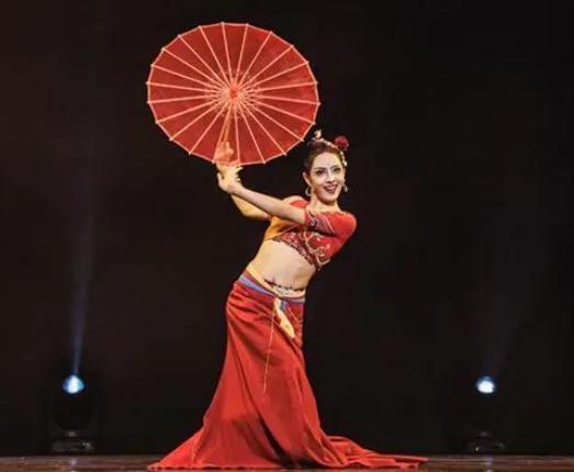 “2023中国顶级舞蹈家培养计划”在重庆圆满闭幕，展示了全国范围内的舞蹈作品。